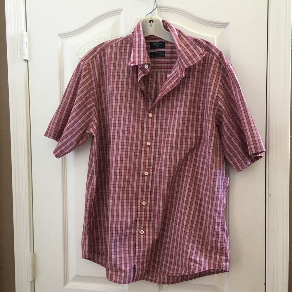 FINAL MARKDOWN Men’s dockers shirt large